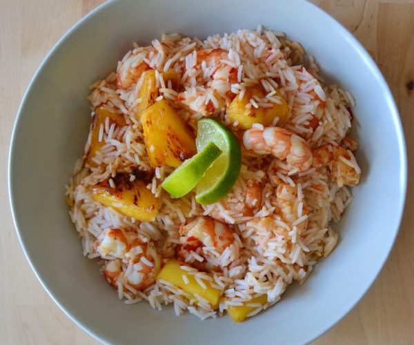 Arroz-con-piña-y-gambas