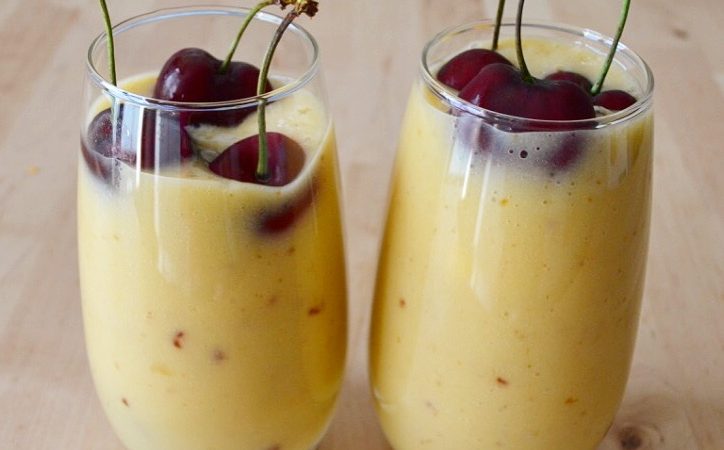 BATIDO DE MANGO, DÁTILES Y MELOCOTÓN