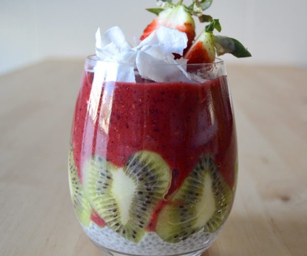 Batido-de-frutos-rojos-con-chia