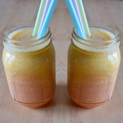 BATIDO DE POMELO, PIÑA Y GRANADA