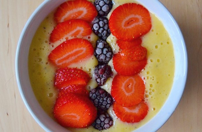 BOWL DE MACA, MELOCOTÓN, PIÑA Y PLÁTANO