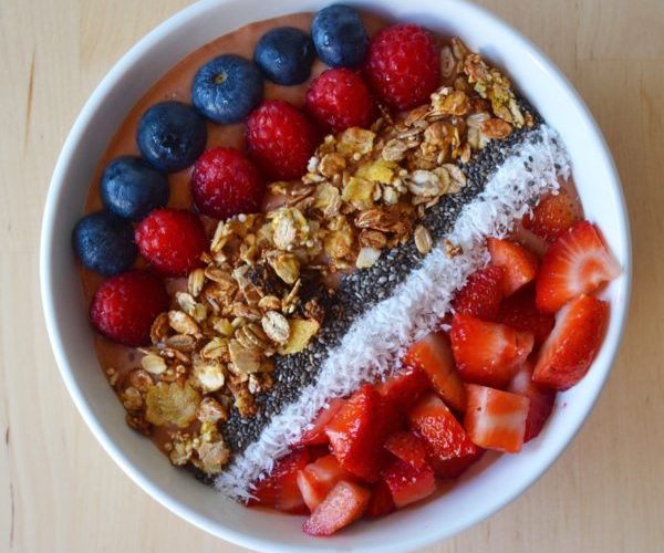 Bowl-de-mango-piña-y-plátano