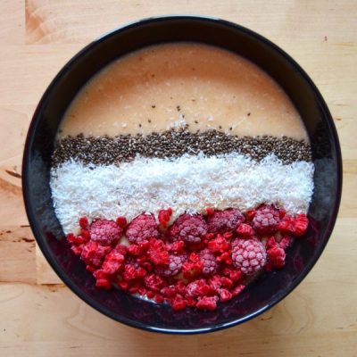 Bowl-de-piña-y-pomelo