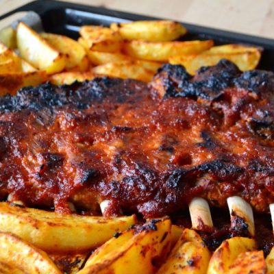 Costillar-con-patatas