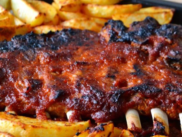COSTILLAR CON PATATAS