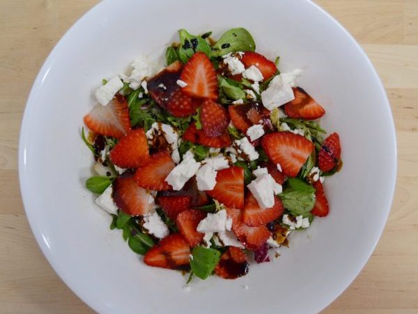 ENSALADA CON FRESAS