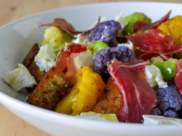 ENSALADA DE COLIFLOR TRICOLOR