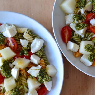 Ensalada-de-pasta-con-melón-y-pesto-de-pistachos