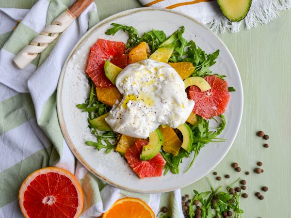 ENSALADA DE QUINOA, CITRICOS Y AGUACATE