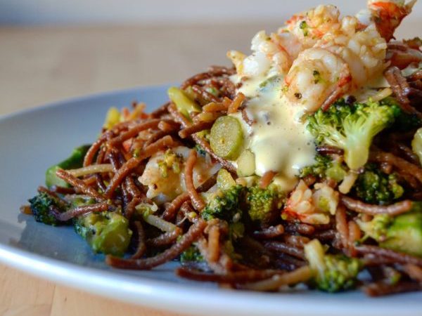 FIDEOS CON BROCOLI Y LACTO ALI-OLI