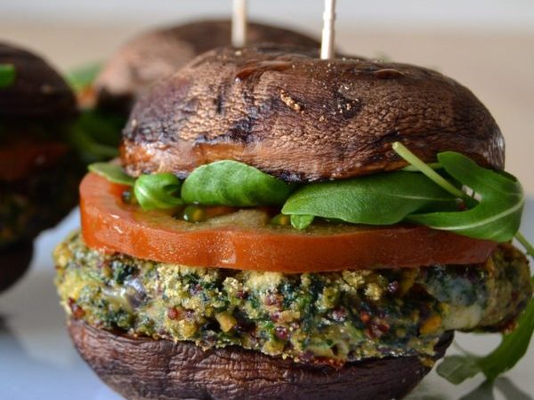 HAMBURGUESA VEGETAL DE QUINOA Y ESPINACAS