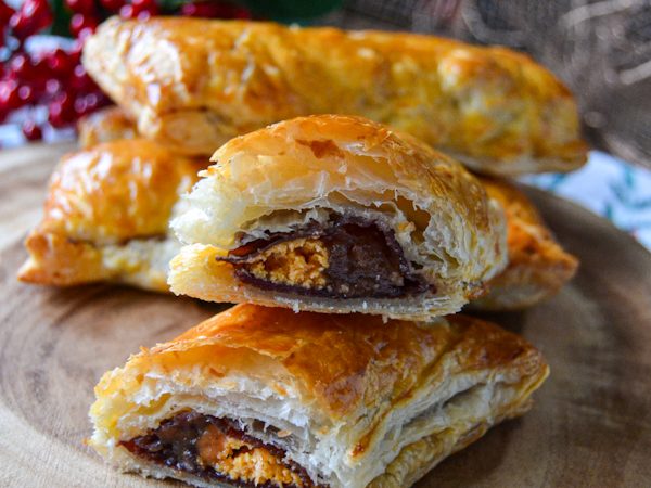HOJALDRES DE CECINA, QUESO Y DULCE