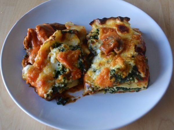 LASAÑA VEGETAL CON AFUEGA’L PITU