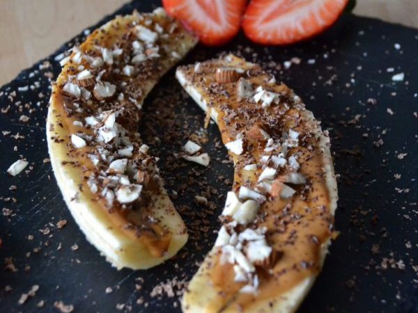 PLÁTANO Y CACAHUETE