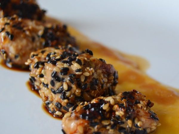 POLLO CON SALSA DE MANGO Y CURRY