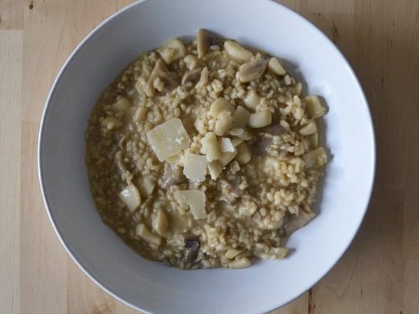 RISOTTO CON SETAS Y CALAMARES
