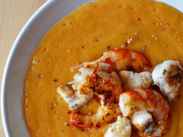 SALMOREJO DE MANGO CON RAPE Y LANGOSTINOS