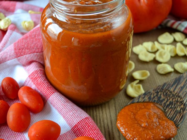 SALSA DE TOMATE CASERA