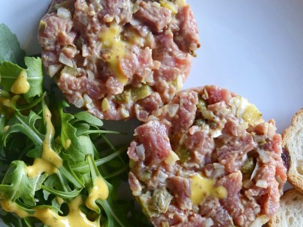 STEAK TARTAR