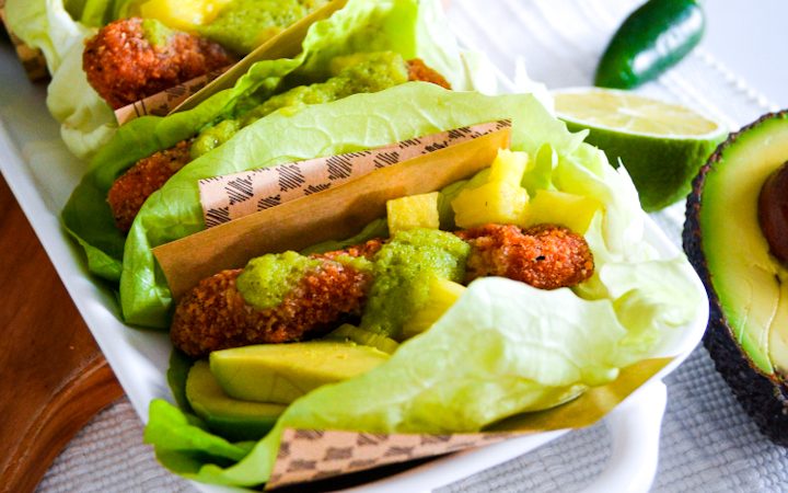 TACOS DE NO POLLO CON SALSA MEXICANA