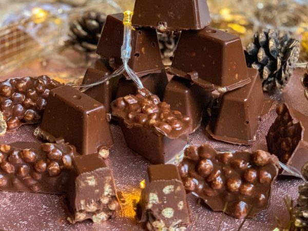 TURRÓN DE CHOCOLATE TIPO SUCHARD