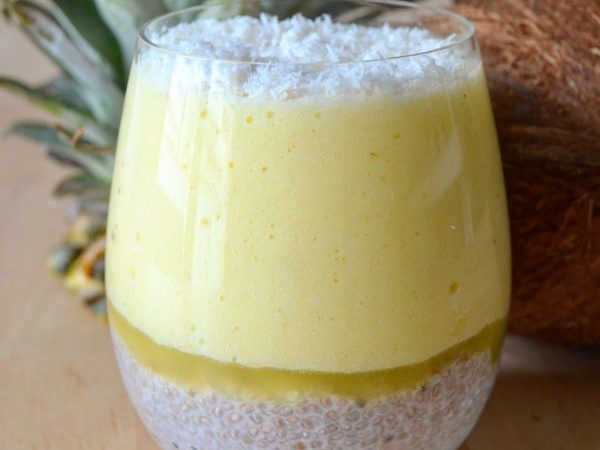 VASO DE COCO, PIÑA Y CHÍA