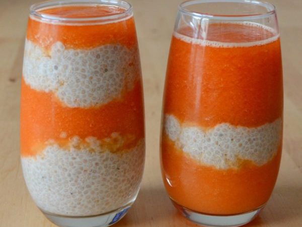 VASO DE CHÍA CON PAPAYA Y PIÑA